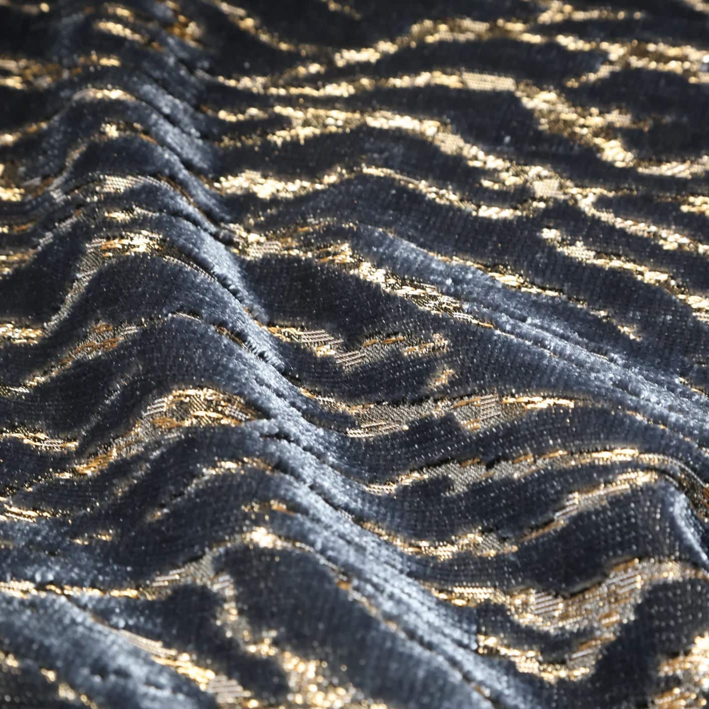 JBL Jacquard Velvet Räätälöinti Tiger Pattern Cut-Pile Kangas Ylellinen kodintekstiili sohvalle